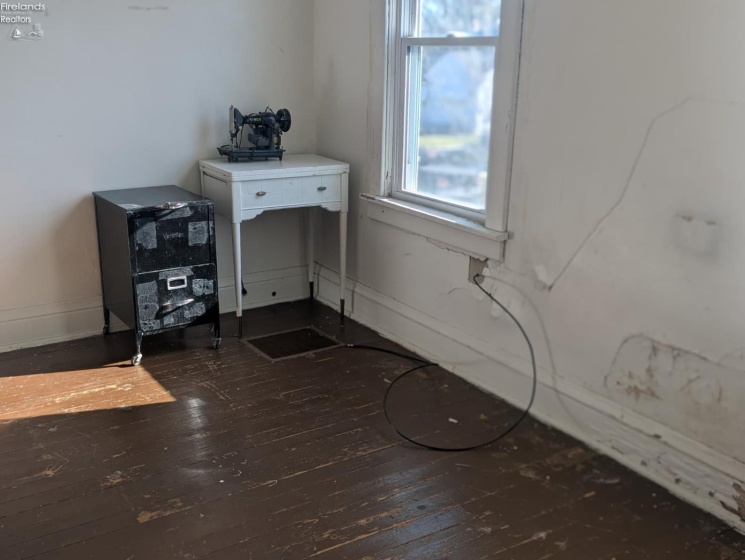 314 Buchanan Street, Fremont, 43420, 3 Bedrooms Bedrooms, ,1 BathroomBathrooms,Residential,For Sale,Buchanan,20260753