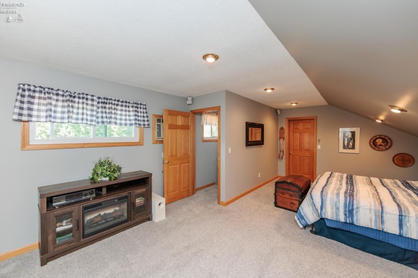 115 Fairway Circle, Norwalk, 44857, 4 Bedrooms Bedrooms, ,4 BathroomsBathrooms,Residential,For Sale,Fairway,20260858