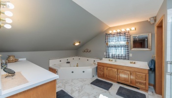 115 Fairway Circle, Norwalk, 44857, 4 Bedrooms Bedrooms, ,4 BathroomsBathrooms,Residential,For Sale,Fairway,20260858