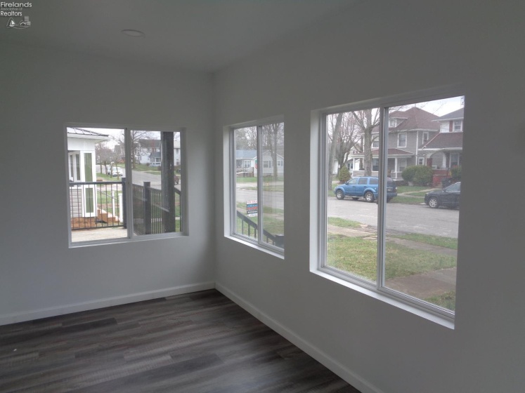 512 Dale Avenue, Willard, 44890, 4 Bedrooms Bedrooms, ,2 BathroomsBathrooms,Residential,For Sale,Dale,20260861