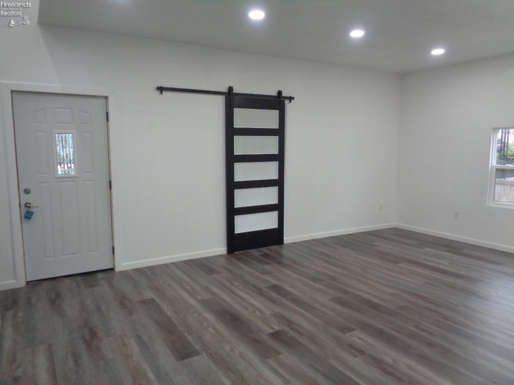 512 Dale Avenue, Willard, 44890, 4 Bedrooms Bedrooms, ,2 BathroomsBathrooms,Residential,For Sale,Dale,20260861