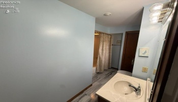 4026 State Route 100, Tiffin, 44883, 3 Bedrooms Bedrooms, ,2 BathroomsBathrooms,Residential,For Sale,State Route 100,20260862