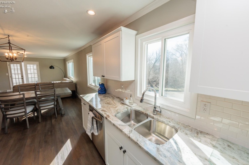 712 Elizabeth Drive, Huron, 44839, 3 Bedrooms Bedrooms, ,3 BathroomsBathrooms,Residential,For Sale,Elizabeth,20260857