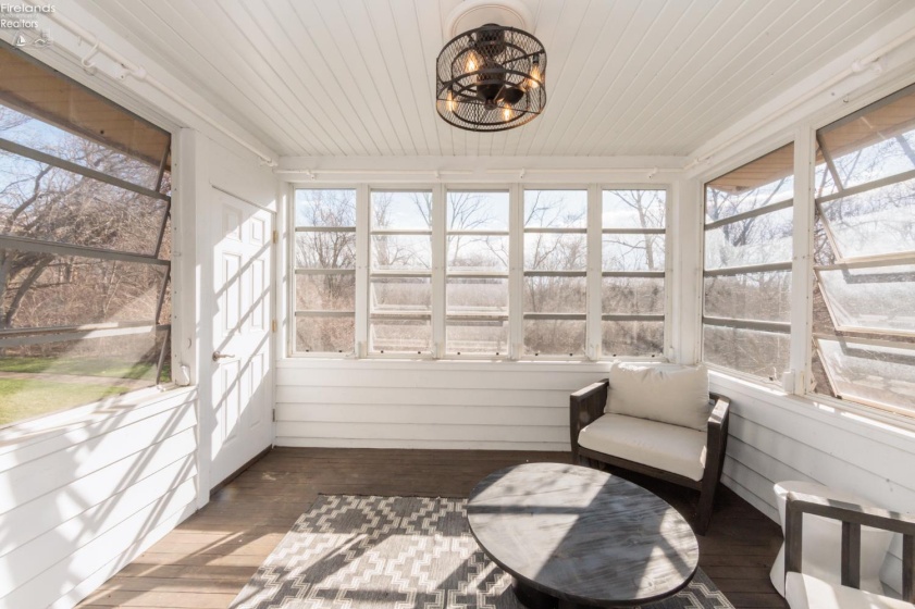 712 Elizabeth Drive, Huron, 44839, 3 Bedrooms Bedrooms, ,3 BathroomsBathrooms,Residential,For Sale,Elizabeth,20260857