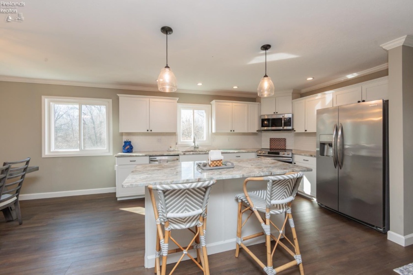 712 Elizabeth Drive, Huron, 44839, 3 Bedrooms Bedrooms, ,3 BathroomsBathrooms,Residential,For Sale,Elizabeth,20260857