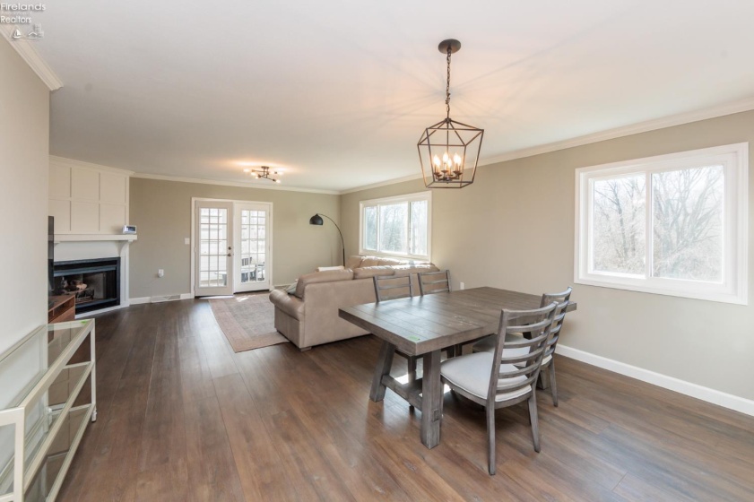 712 Elizabeth Drive, Huron, 44839, 3 Bedrooms Bedrooms, ,3 BathroomsBathrooms,Residential,For Sale,Elizabeth,20260857