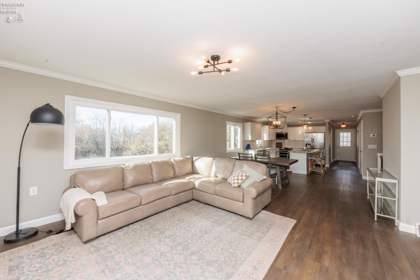 712 Elizabeth Drive, Huron, 44839, 3 Bedrooms Bedrooms, ,3 BathroomsBathrooms,Residential,For Sale,Elizabeth,20260857