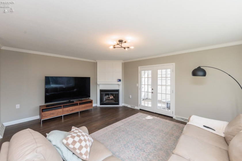 712 Elizabeth Drive, Huron, 44839, 3 Bedrooms Bedrooms, ,3 BathroomsBathrooms,Residential,For Sale,Elizabeth,20260857