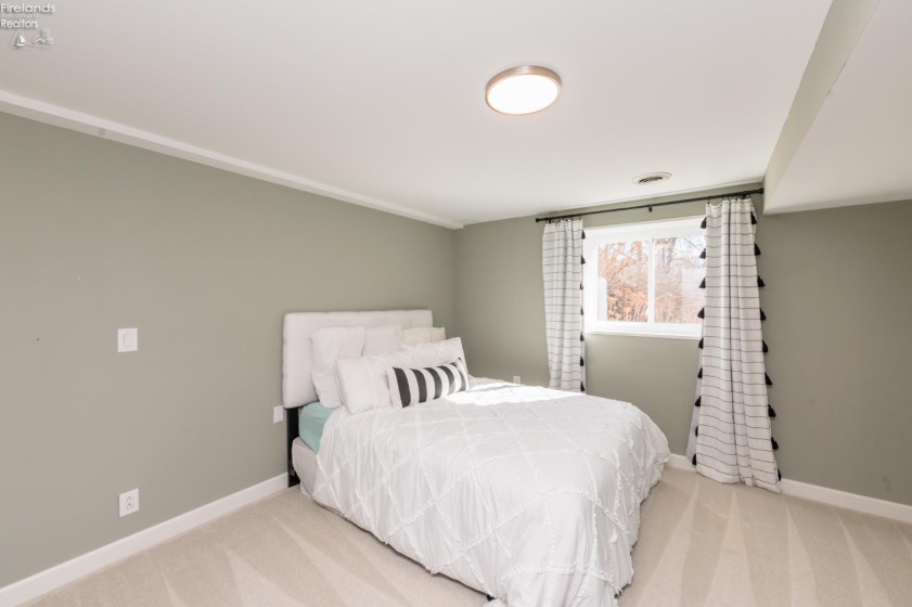 712 Elizabeth Drive, Huron, 44839, 3 Bedrooms Bedrooms, ,3 BathroomsBathrooms,Residential,For Sale,Elizabeth,20260857