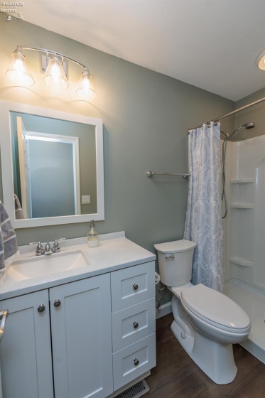 712 Elizabeth Drive, Huron, 44839, 3 Bedrooms Bedrooms, ,3 BathroomsBathrooms,Residential,For Sale,Elizabeth,20260857