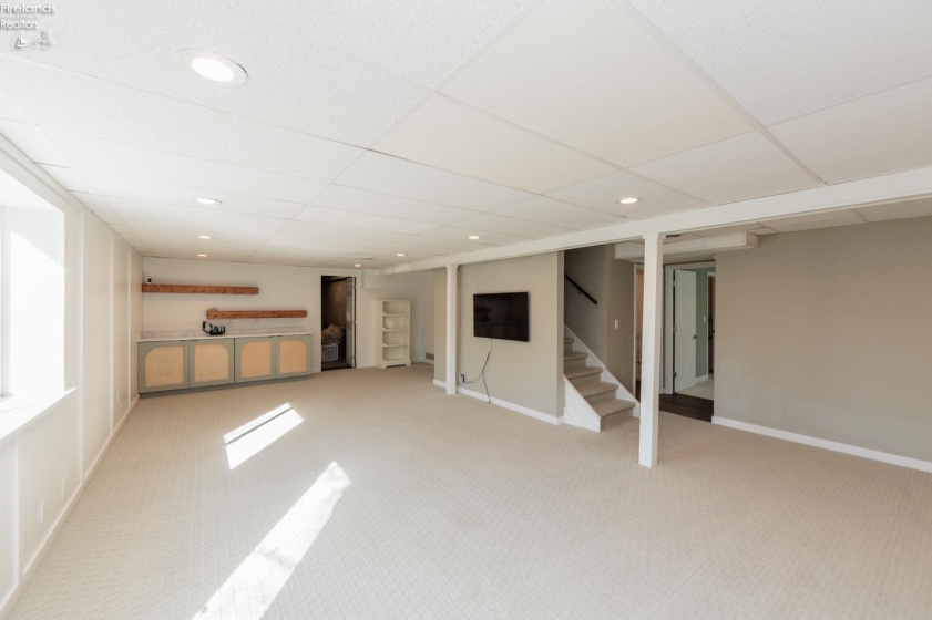 712 Elizabeth Drive, Huron, 44839, 3 Bedrooms Bedrooms, ,3 BathroomsBathrooms,Residential,For Sale,Elizabeth,20260857