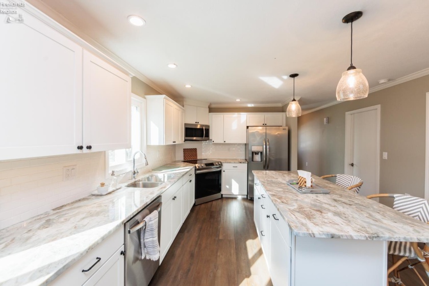 712 Elizabeth Drive, Huron, 44839, 3 Bedrooms Bedrooms, ,3 BathroomsBathrooms,Residential,For Sale,Elizabeth,20260857