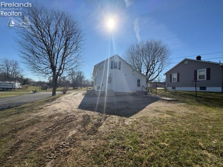 98 Adams Street, McCutchenville, 44844, 2 Bedrooms Bedrooms, ,1 BathroomBathrooms,Residential,For Sale,Adams,20260866