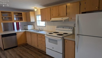 220 Maple Lane, Green Springs, 44836, 3 Bedrooms Bedrooms, ,2 BathroomsBathrooms,Residential,For Sale,Maple Lane,20260809 220 Maple Lane, Green Springs, 44836, 3 Bedrooms Bedrooms, ,2 BathroomsBathrooms,Residential,For Sale,Maple Lane,20260809