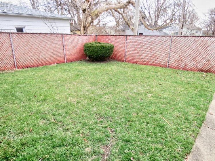 1720 Buchanan Street, Sandusky, 44870, 2 Bedrooms Bedrooms, ,2 BathroomsBathrooms,Residential,For Sale,Buchanan,20260847