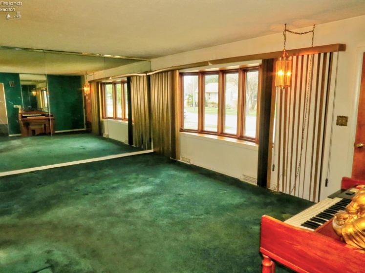 1720 Buchanan Street, Sandusky, 44870, 2 Bedrooms Bedrooms, ,2 BathroomsBathrooms,Residential,For Sale,Buchanan,20260847