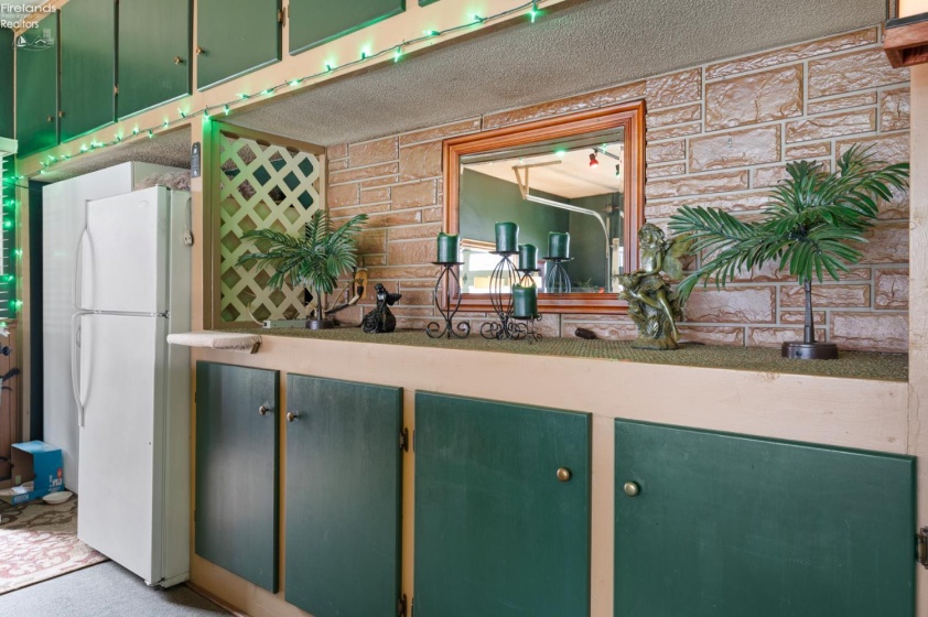 735 Grant Street, Port Clinton, 43452, 4 Bedrooms Bedrooms, ,4 BathroomsBathrooms,Residential,For Sale,Grant,20260806