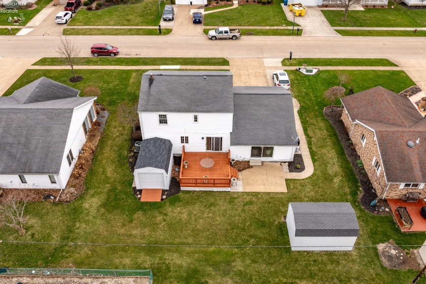 735 Grant Street, Port Clinton, 43452, 4 Bedrooms Bedrooms, ,4 BathroomsBathrooms,Residential,For Sale,Grant,20260806