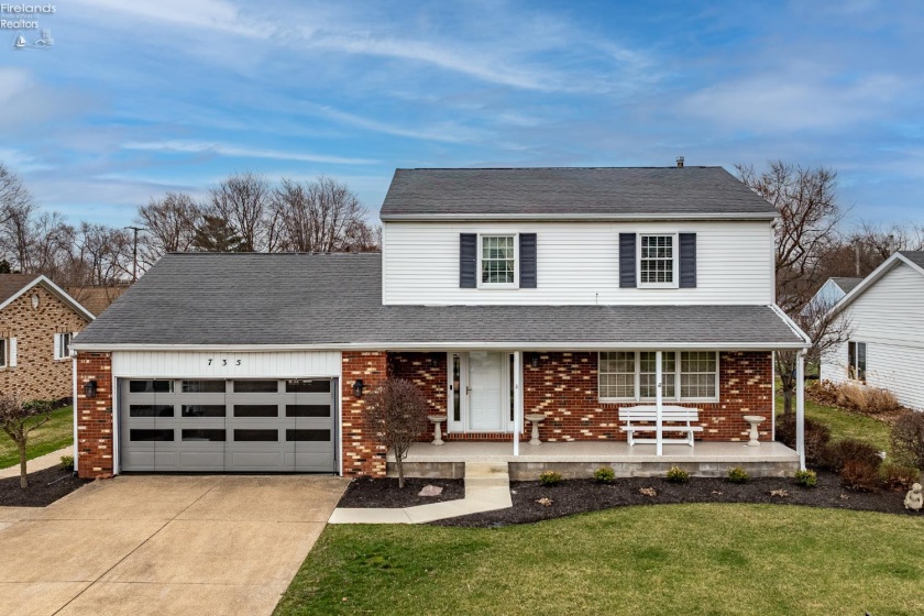 735 Grant Street, Port Clinton, 43452, 4 Bedrooms Bedrooms, ,4 BathroomsBathrooms,Residential,For Sale,Grant,20260806