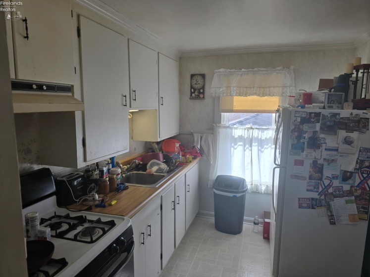 1019 Winnebago Avenue, Sandusky, 44870, 1 Bedroom Bedrooms, ,2 BathroomsBathrooms,Residential,For Sale,Winnebago,20260872