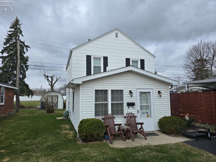 1019 Winnebago Avenue, Sandusky, 44870, 1 Bedroom Bedrooms, ,2 BathroomsBathrooms,Residential,For Sale,Winnebago,20260872