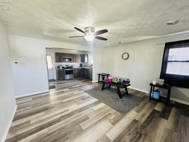 1810 Knupke Street, Sandusky, 44870, 3 Bedrooms Bedrooms, ,1 BathroomBathrooms,Residential,For Sale,Knupke,20260873