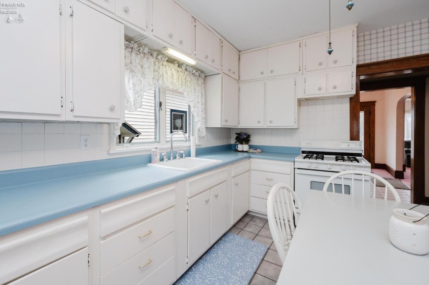 1505 Central Avenue, Sandusky, 44870, 3 Bedrooms Bedrooms, ,2 BathroomsBathrooms,Residential,For Sale,Central,20260865