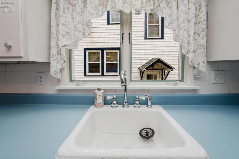 1505 Central Avenue, Sandusky, 44870, 3 Bedrooms Bedrooms, ,2 BathroomsBathrooms,Residential,For Sale,Central,20260865