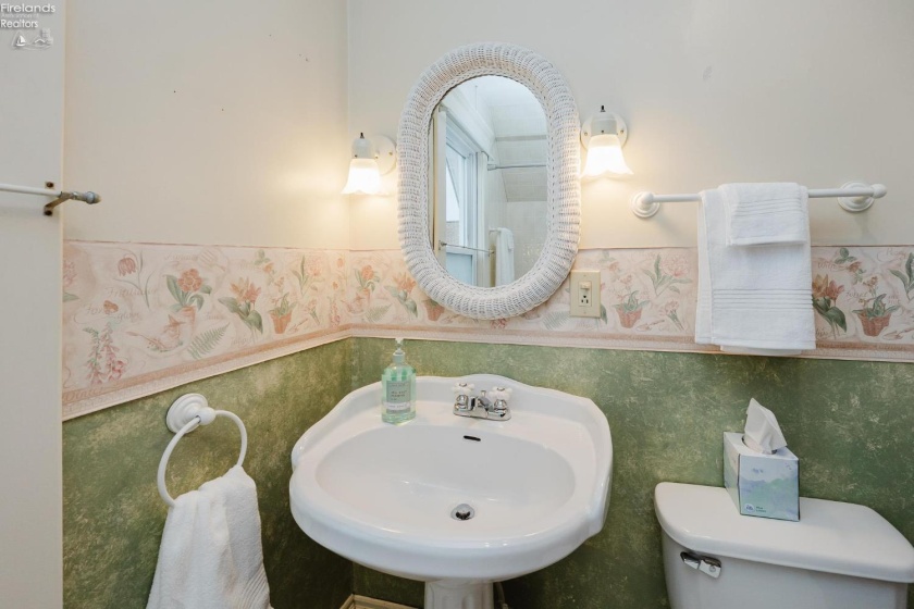 1505 Central Avenue, Sandusky, 44870, 3 Bedrooms Bedrooms, ,2 BathroomsBathrooms,Residential,For Sale,Central,20260865