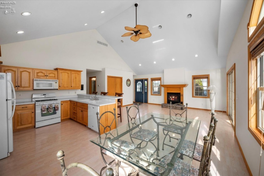 1551 Anchor Avenue, Port Clinton, 43452, 3 Bedrooms Bedrooms, ,3 BathroomsBathrooms,Residential,For Sale,Anchor,20260429