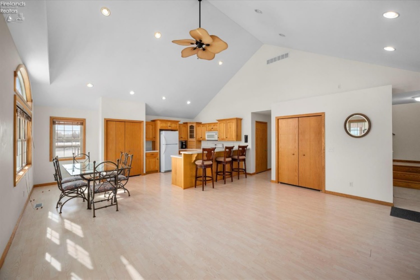 1551 Anchor Avenue, Port Clinton, 43452, 3 Bedrooms Bedrooms, ,3 BathroomsBathrooms,Residential,For Sale,Anchor,20260429