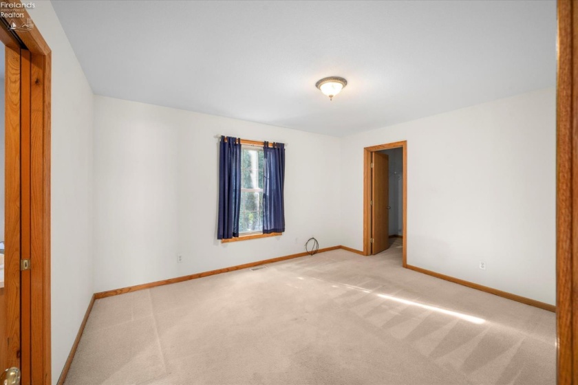 1551 Anchor Avenue, Port Clinton, 43452, 3 Bedrooms Bedrooms, ,3 BathroomsBathrooms,Residential,For Sale,Anchor,20260429