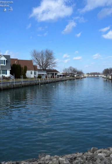 1551 Anchor Avenue, Port Clinton, 43452, 3 Bedrooms Bedrooms, ,3 BathroomsBathrooms,Residential,For Sale,Anchor,20260429