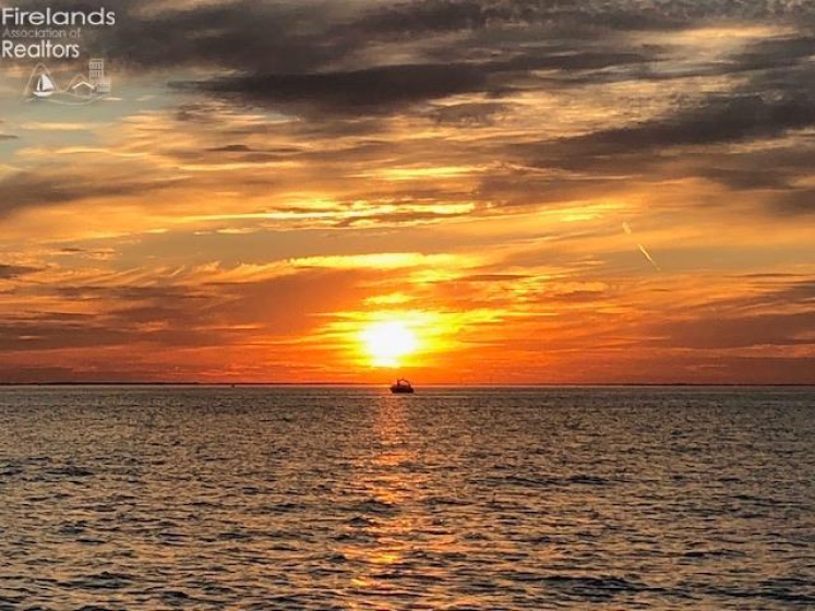 1551 Anchor Avenue, Port Clinton, 43452, 3 Bedrooms Bedrooms, ,3 BathroomsBathrooms,Residential,For Sale,Anchor,20260429