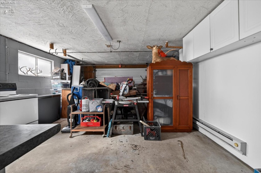 960 Shore Boulevard, Put-In-Bay, 43456, 4 Bedrooms Bedrooms, ,2 BathroomsBathrooms,Residential,For Sale,Shore,20260880