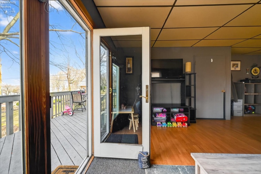 960 Shore Boulevard, Put-In-Bay, 43456, 4 Bedrooms Bedrooms, ,2 BathroomsBathrooms,Residential,For Sale,Shore,20260880