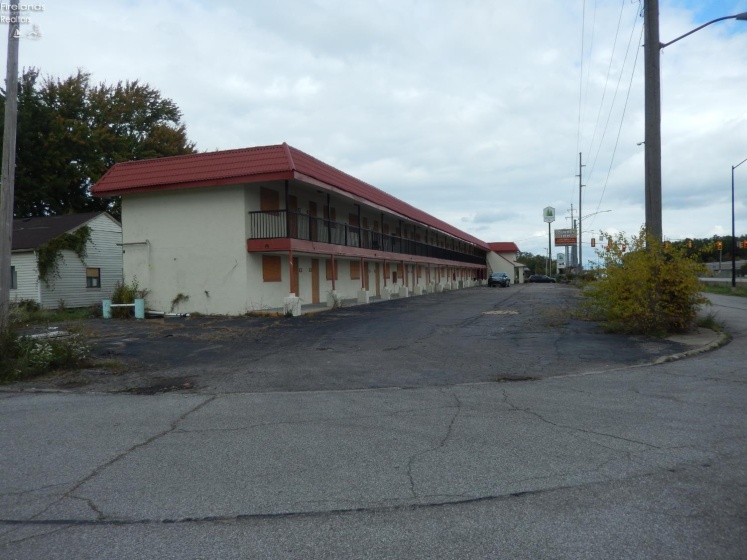 888 Lorain Boulevard, Elyria, 44035, ,Commercial,For Sale,Lorain,20260899