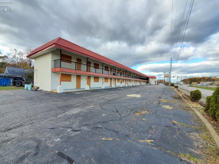 888 Lorain Boulevard, Elyria, 44035, ,Commercial,For Sale,Lorain,20260899