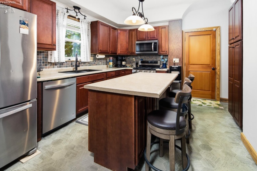 149 Walnut Street, Bellevue, 44811, 3 Bedrooms Bedrooms, ,2 BathroomsBathrooms,Residential,For Sale,Walnut,20260811