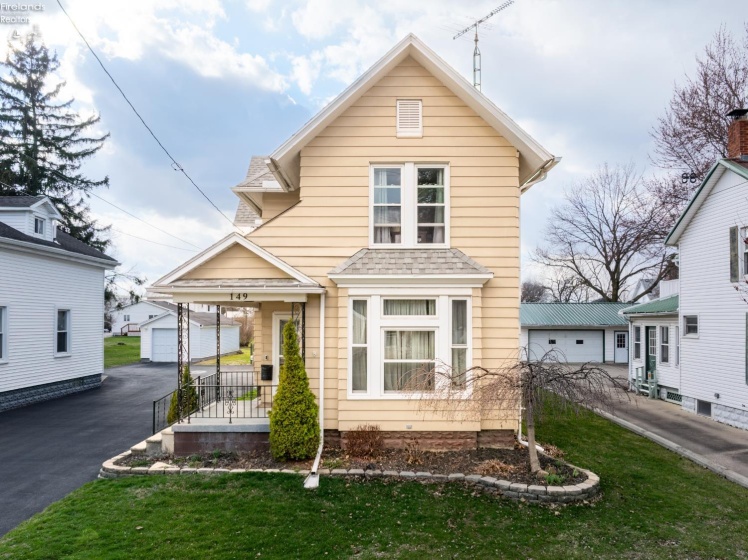 149 Walnut Street, Bellevue, 44811, 3 Bedrooms Bedrooms, ,2 BathroomsBathrooms,Residential,For Sale,Walnut,20260811