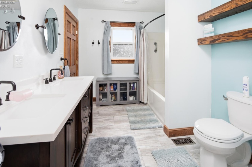 149 Walnut Street, Bellevue, 44811, 3 Bedrooms Bedrooms, ,2 BathroomsBathrooms,Residential,For Sale,Walnut,20260811