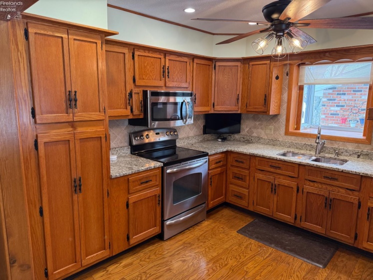 3846 Zenobia Road, Collins, 44826, 5 Bedrooms Bedrooms, ,2 BathroomsBathrooms,Residential,For Sale,Zenobia,20260840