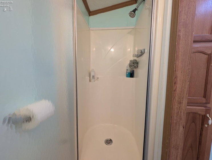 2614 Tiffin Avenue, Sandusky, 44870, 2 Bedrooms Bedrooms, ,2 BathroomsBathrooms,Residential,For Sale,Tiffin,20260845