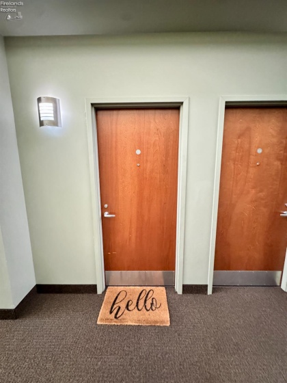 401 Shoreline, Sandusky, 44870, 2 Bedrooms Bedrooms, ,2 BathroomsBathrooms,Residential,For Sale,Shoreline,20260906