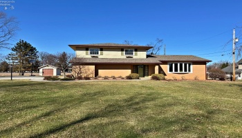 20 Lelar Street, Tiffin, 44883, 4 Bedrooms Bedrooms, ,2 BathroomsBathrooms,Residential,For Sale,Lelar,20260645 20 Lelar Street, Tiffin, 44883, 4 Bedrooms Bedrooms, ,2 BathroomsBathrooms,Residential,For Sale,Lelar,20260645