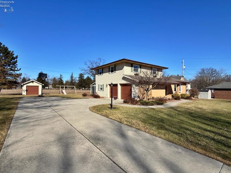 20 Lelar Street, Tiffin, 44883, 4 Bedrooms Bedrooms, ,2 BathroomsBathrooms,Residential,For Sale,Lelar,20260645