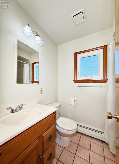 20 Lelar Street, Tiffin, 44883, 4 Bedrooms Bedrooms, ,2 BathroomsBathrooms,Residential,For Sale,Lelar,20260645