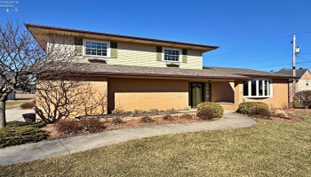 20 Lelar Street, Tiffin, 44883, 4 Bedrooms Bedrooms, ,2 BathroomsBathrooms,Residential,For Sale,Lelar,20260645 20 Lelar Street, Tiffin, 44883, 4 Bedrooms Bedrooms, ,2 BathroomsBathrooms,Residential,For Sale,Lelar,20260645