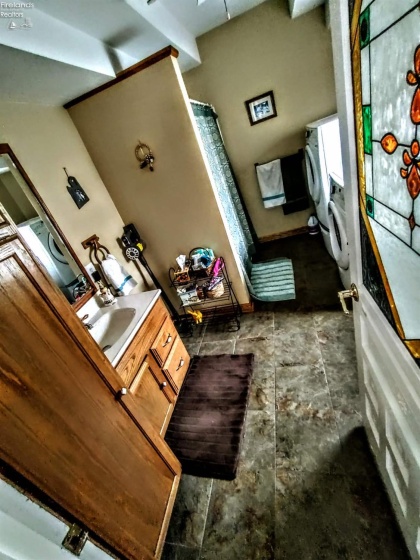 417 Main, Lindsey, 43420, 3 Bedrooms Bedrooms, ,2 BathroomsBathrooms,Residential,For Sale,Main,20260895