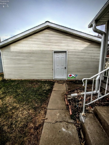 417 Main, Lindsey, 43420, 3 Bedrooms Bedrooms, ,2 BathroomsBathrooms,Residential,For Sale,Main,20260895